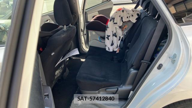Toyota PRIUS ALPHA 2014-07 8550335-6