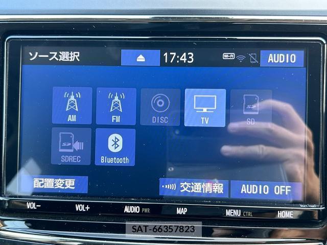 Toyota PRIUS ALPHA 2019-11 8550977-10