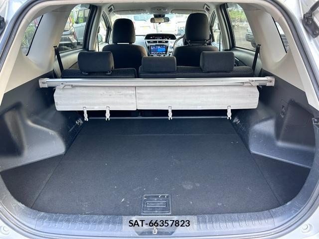 Toyota PRIUS ALPHA 2019-11 8550977-15
