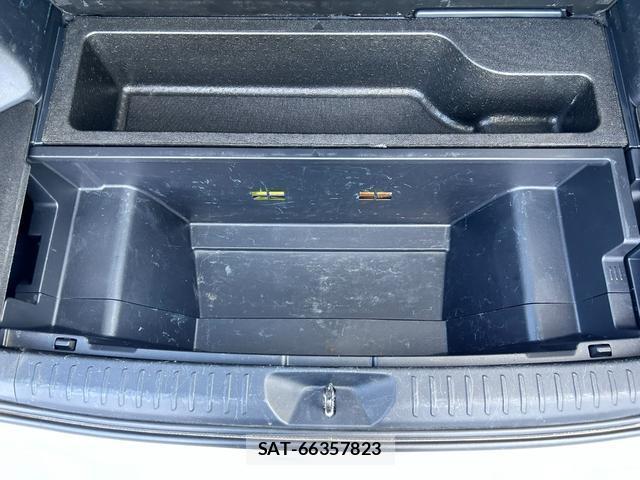 Toyota PRIUS ALPHA 2019-11 8550977-19