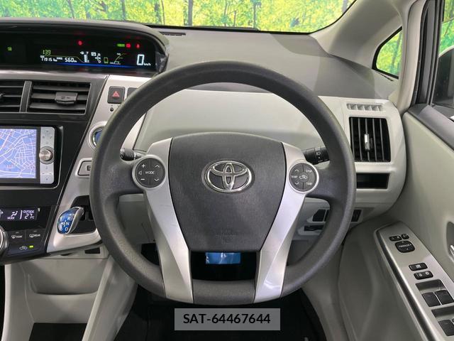 Toyota PRIUS ALPHA 2011-11 8551678-10