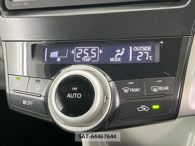 Toyota PRIUS ALPHA 2011-11 8551678-4