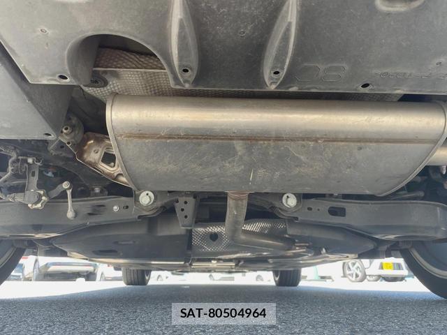 Toyota PRIUS PHV 2017-12 8545613-18