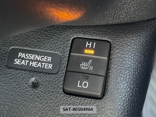 Toyota PRIUS PHV 2017-12 8545613-6