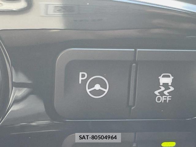 Toyota PRIUS PHV 2017-12 8545613-7