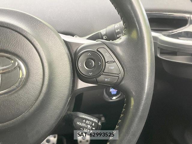 Toyota PRIUS PHV 2019-08 8547676-5