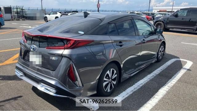 Toyota PRIUS PHV 2017-03 8550212-12