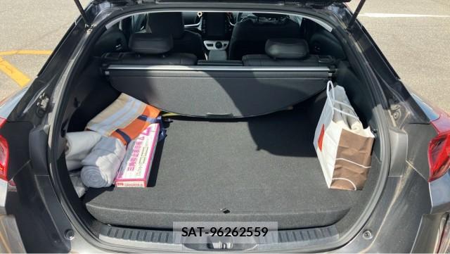 Toyota PRIUS PHV 2017-03 8550212-17