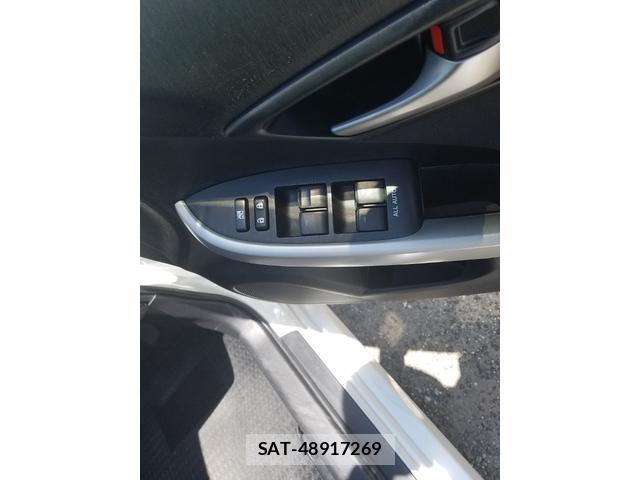 Toyota PRIUS PHV 2012-11 8550504-12