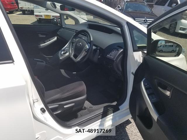 Toyota PRIUS PHV 2012-11 8550504-7