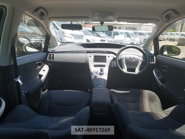 Toyota PRIUS PHV 2012-11 8550504-9