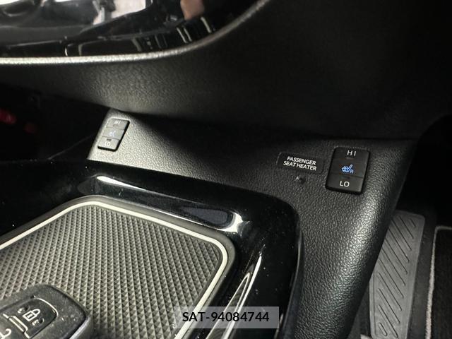 Toyota PRIUS PHV 2017-12 8550666-10