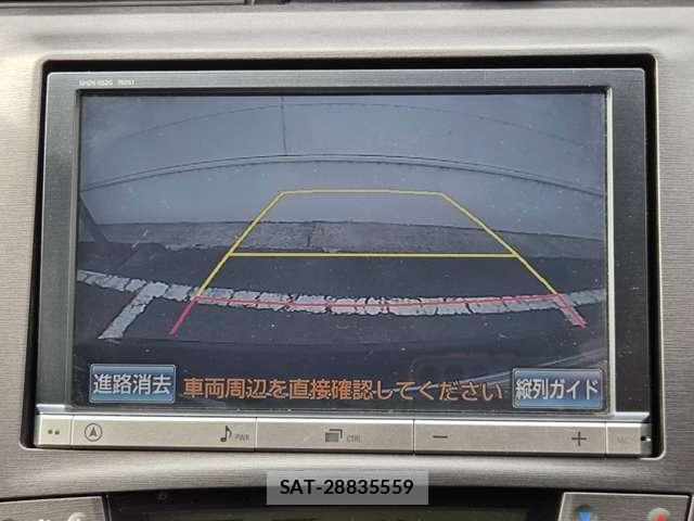 Toyota PRIUS 2013-09 8545584-10