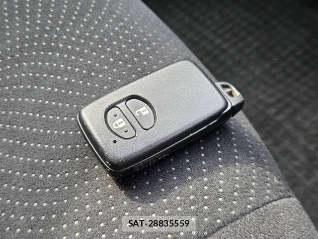 Toyota PRIUS 2013-09 8545584-3