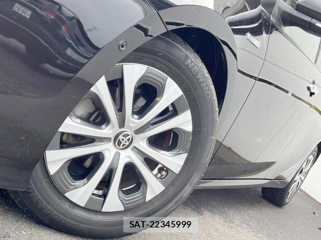 Toyota PRIUS 2019-01 8545708-12