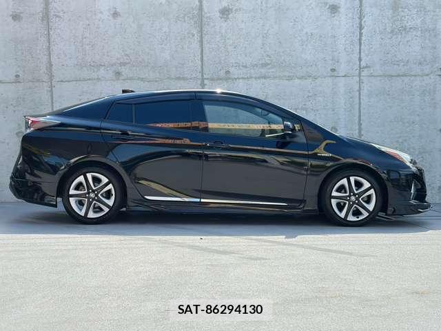 Toyota PRIUS 2016-06 8545984-1