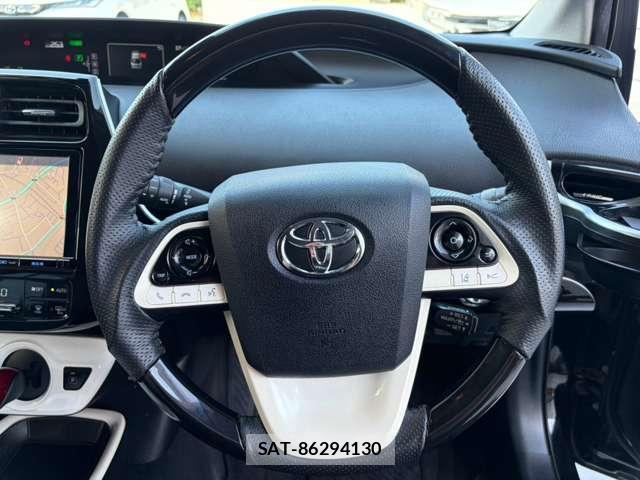 Toyota PRIUS 2016-06 8545984-11