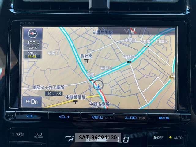 Toyota PRIUS 2016-06 8545984-12