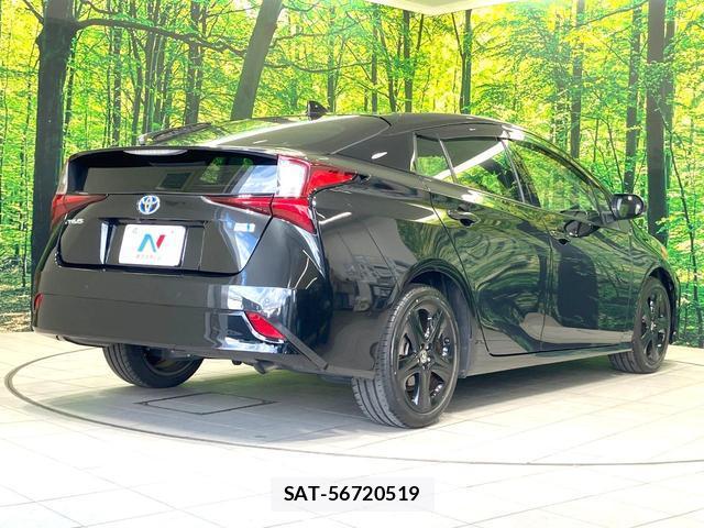 Toyota PRIUS 2021-10 8546101-16