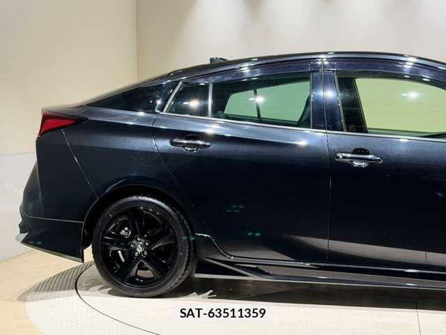 Toyota PRIUS 2021-06 8546135-11
