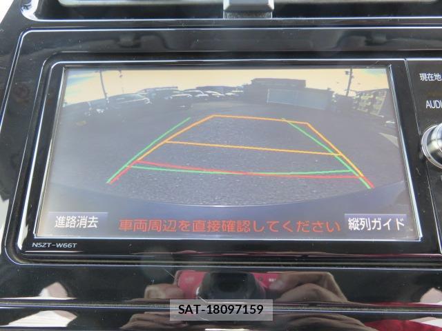 Toyota PRIUS 2017-08 8546147-13