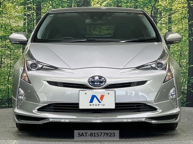 Toyota PRIUS 2018-05 8546470-13