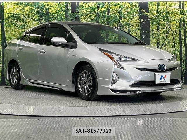 Toyota PRIUS 2018-05 8546470-15