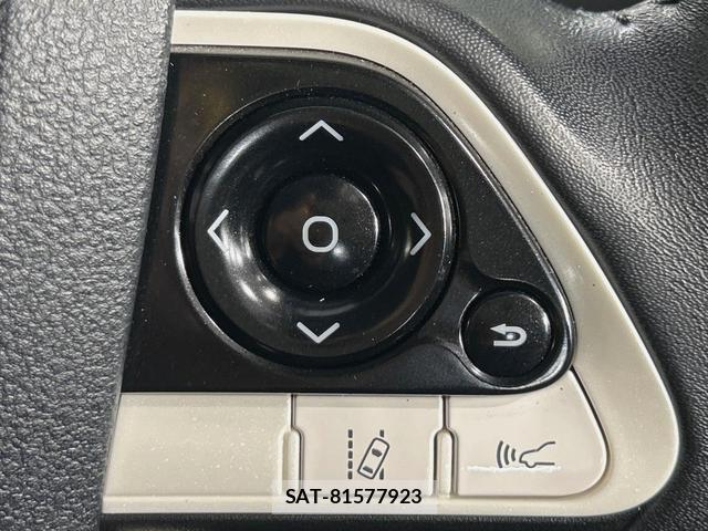 Toyota PRIUS 2018-05 8546470-6