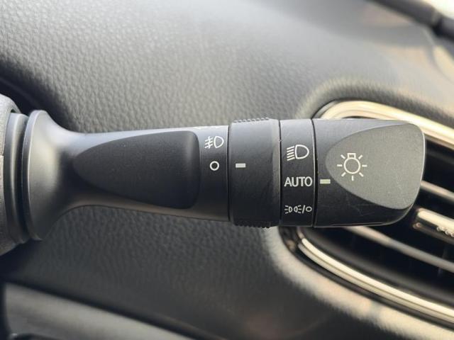 Toyota PRIUS 2021-09 8546488-13