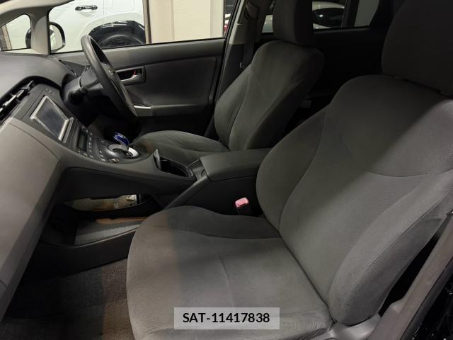 Toyota PRIUS 2010-09 8546493-13