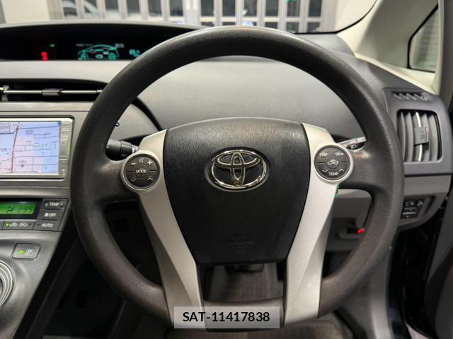 Toyota PRIUS 2010-09 8546493-14