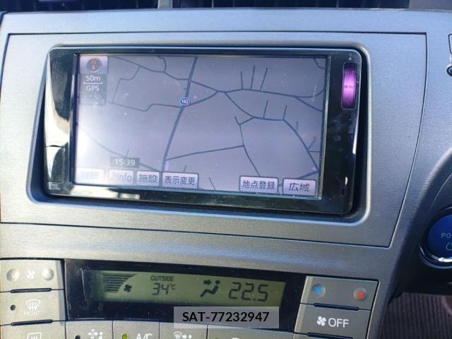 Toyota PRIUS 2013-08 8546525-10
