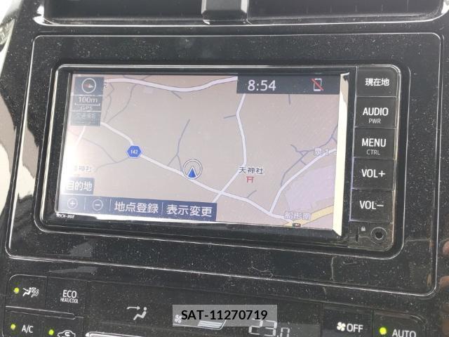 Toyota PRIUS 2019-08 8546527-10