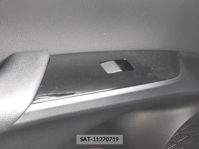 Toyota PRIUS 2019-08 8546527-12