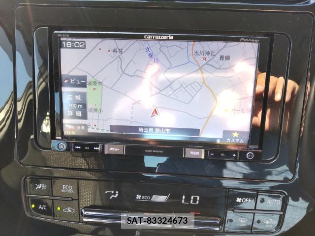 Toyota PRIUS 2019-08 8546579-10