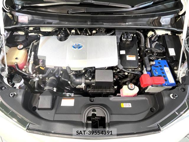 Toyota PRIUS 2018-02 8546840-17