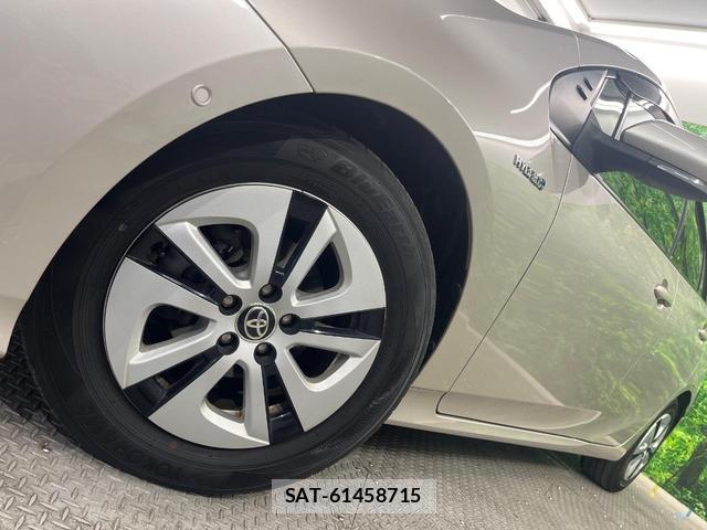Toyota PRIUS 2016-01 8546844-11