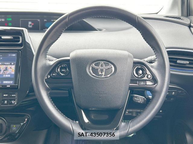 Toyota PRIUS 2019-09 8546876-12