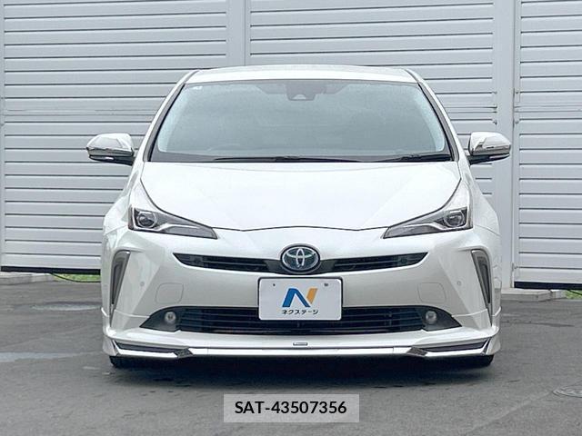 Toyota PRIUS 2019-09 8546876-15