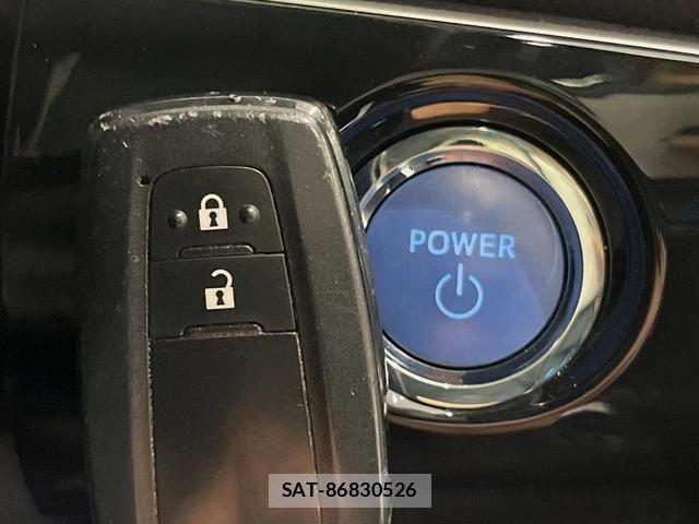 Toyota PRIUS 2017-03 8546952-5