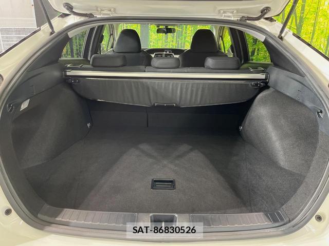 Toyota PRIUS 2017-03 8546952-9