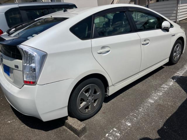 Toyota PRIUS 2011-10 8547370-2