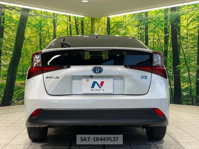 Toyota PRIUS 2022-10 8547391-14