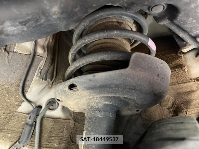 Toyota PRIUS 2022-10 8547391-19