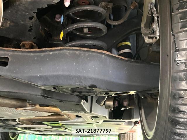 Toyota PRIUS 2017-06 8547447-19