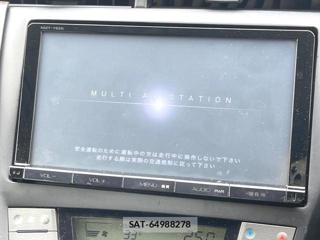 Toyota PRIUS 2014-02 8547455-2