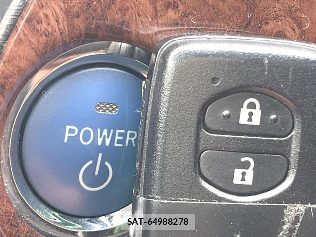 Toyota PRIUS 2014-02 8547455-4