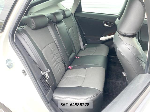 Toyota PRIUS 2014-02 8547455-8