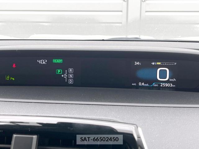 Toyota PRIUS 2018-11 8547458-11