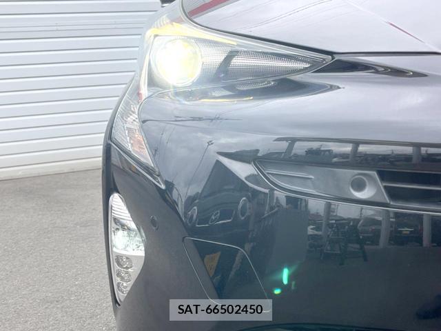 Toyota PRIUS 2018-11 8547458-12